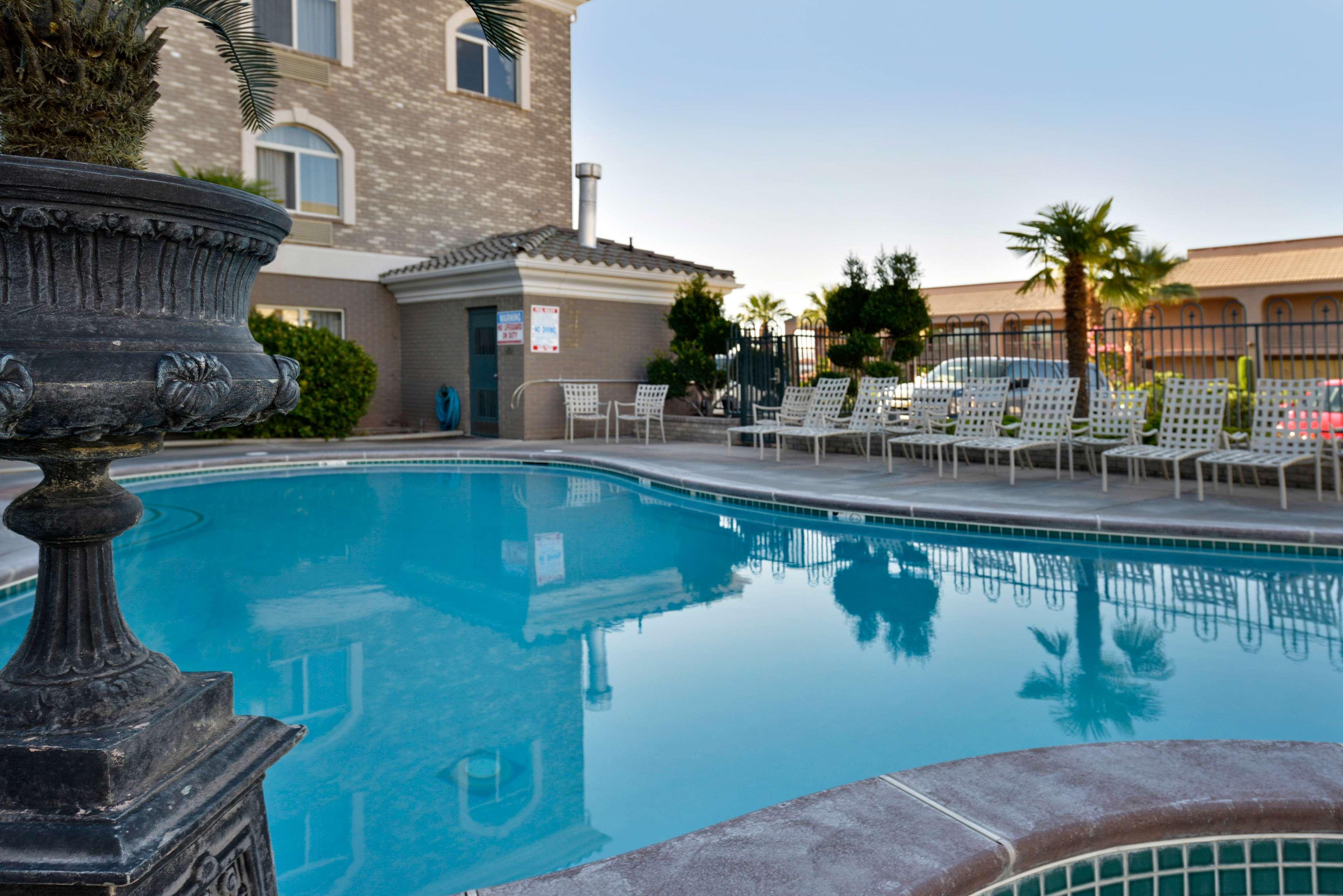 Best Western Plus Abbey Inn Сейнт Джордж Екстериор снимка